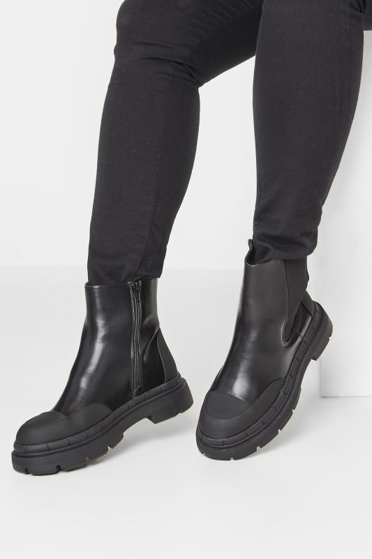 Plus Size  Yours Black Chunky High Chelsea Boots In Extra Wide EEE Fit