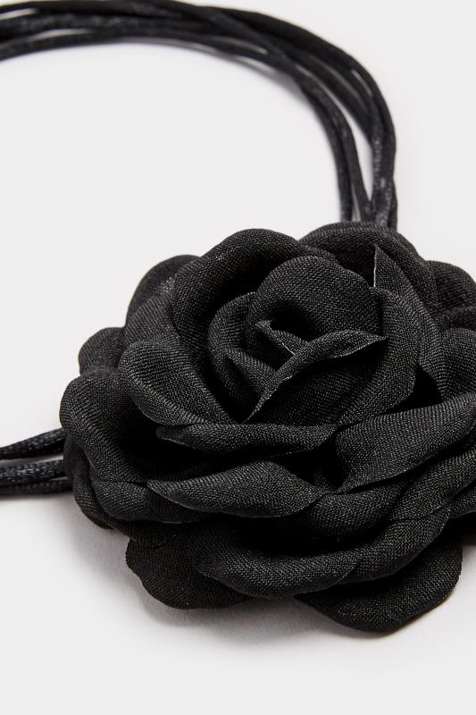 Black Flower Corsage Necklace 4