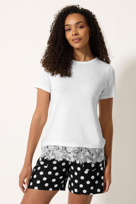  M&Co T-shirt ivoire à ourlet en dentelle