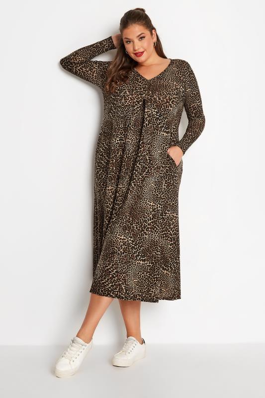 LIMITED COLLECTION Curve Brown Animal Print Pleat Front Dress 2