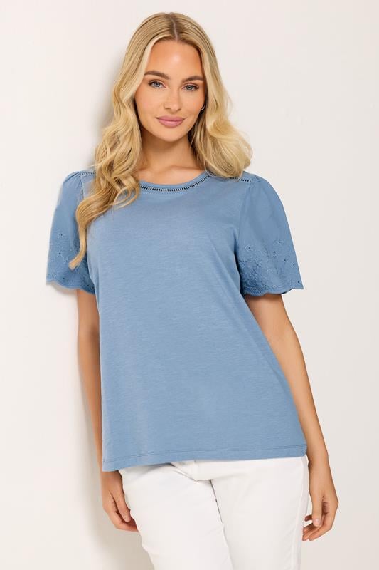  M&Co T-shirt en coton brodé bleu denim 