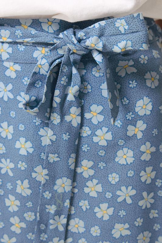 PixieGirl Petite Women's Blue Daisy Belted Midi Skirt | PixieGirl 4