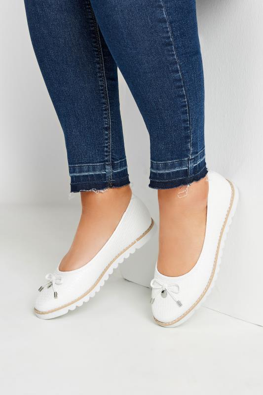  Grande Taille White Woven Ballet Pumps In Extra Wide EEE Fit