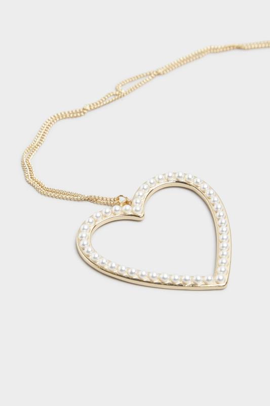 Gold Tone Pearl Heart Pendant Necklace_B.jpg