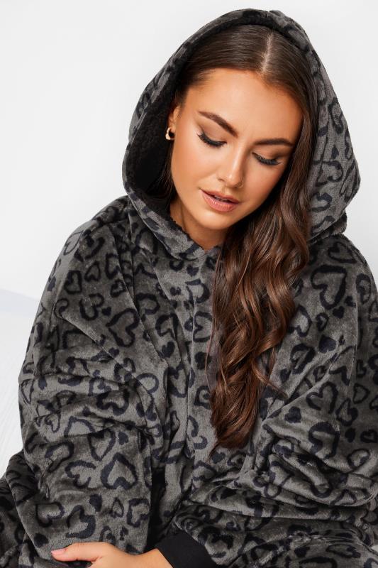 YOURS Plus Size Dark Grey Soft Touch Heart Print Snuggle Hoodie | Yours Clothing 4