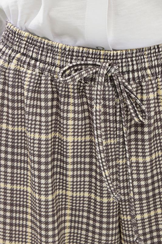 PixieGirl Petite Womens Brown Check Wide Leg Scuba Trousers | Pixiegirl 4
