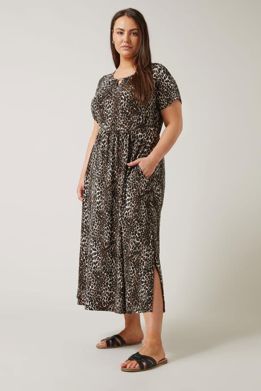 EVANS Plus Size Brown Leopard Print Midaxi Dress | Evans 2