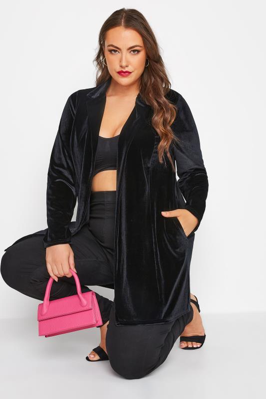 LIMITED COLLECTION Plus Size Black Velvet Long Sleeve Blazer | Yours Clothing  4