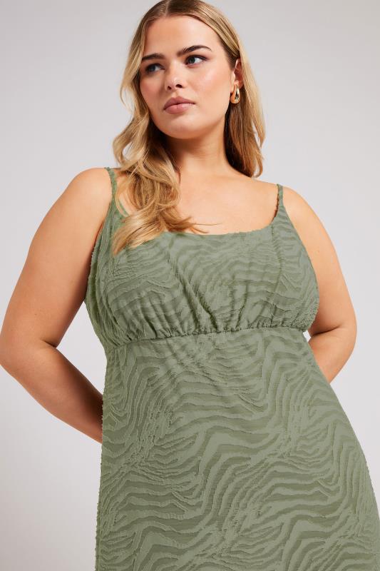 YOURS LONDON Plus Size Khaki Green Zebra Jacquard Maxi Dress | Yours Clothing 4