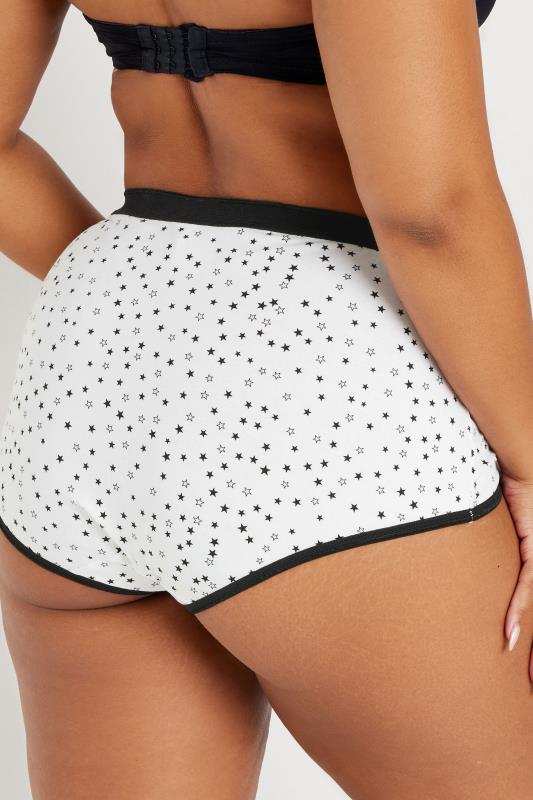 YOURS 5 PACK Plus Size Black & White Star Print High Waisted Shorts | Yours Clothing  3