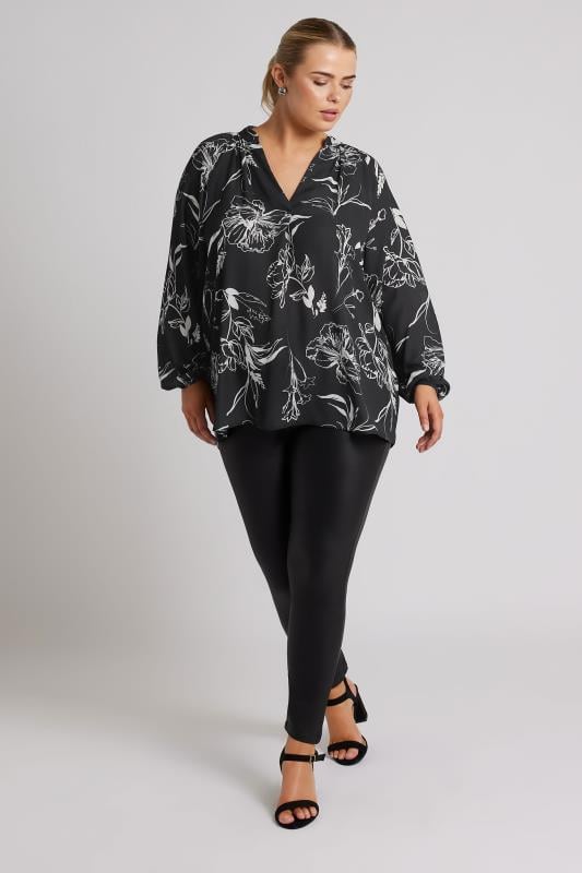 YOURS LONDON Plus Size Black Floral Print Pleated Blouse | Yours Clothing 2