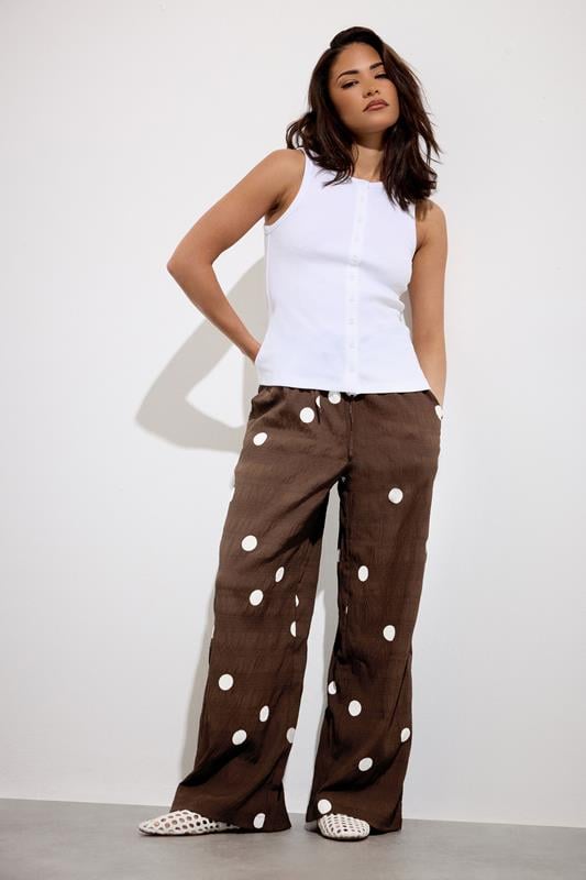  PixieGirl Petite – Schokoladenbraune gepunktete Hose mit weitem Bein 
