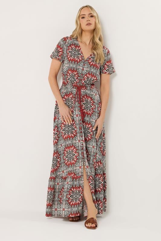  LTS Tall – Maxikleid in Rostorange mit Kachelprint und Taillenschnürung