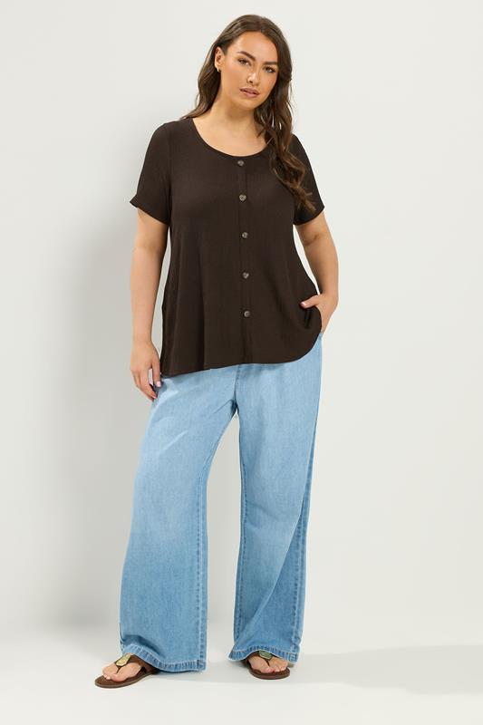 YOURS Plus Size Brown Crinkle T-Shirt | Yours Clothing 1