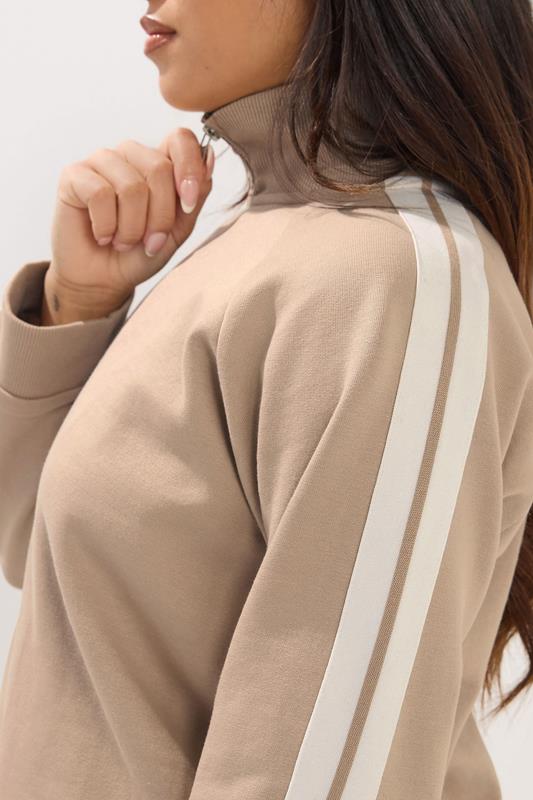 PixieGirl Petite Women's Set Natural Brown Stripe Cotton Sweatshirt & Wide Leg Joggers | PixieGirl 7