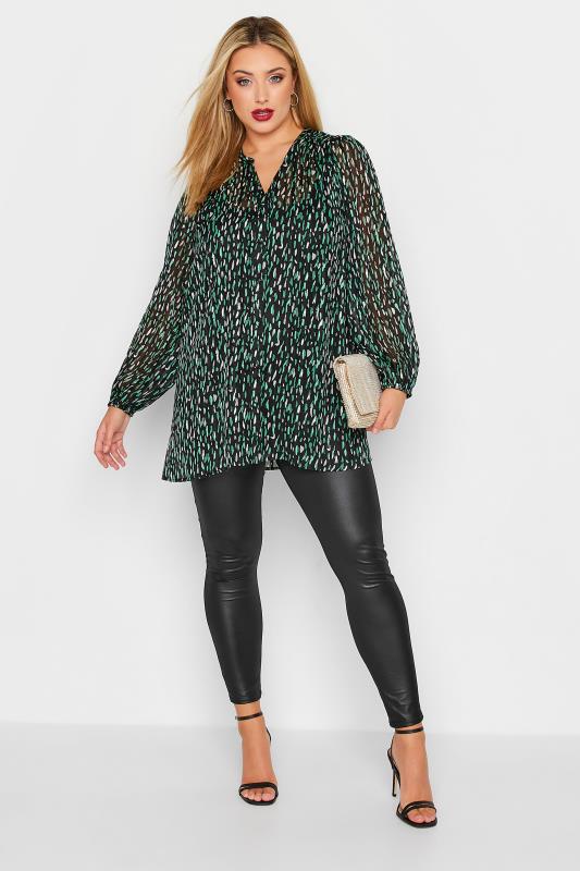 YOURS LONDON Plus Size Green Animal Print Blouse | Yours Clothing 2