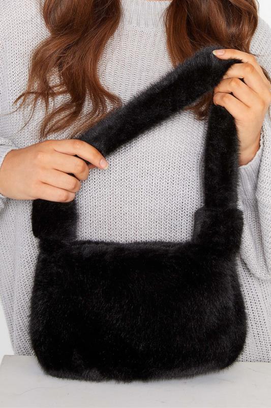  Black Faux Fur Knot Handle Bag