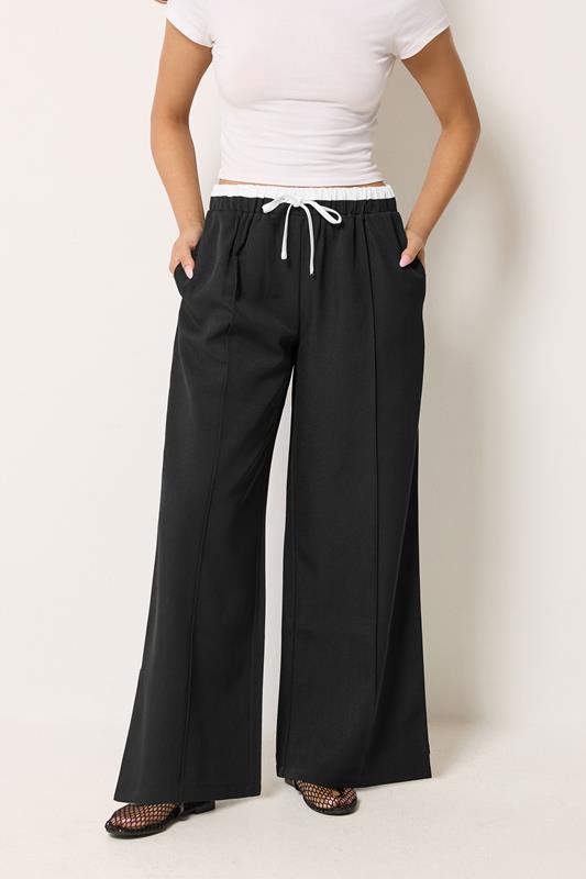 PixieGirl Petite Women's Black Contrast Pintuck Wide Leg Trousers | PixieGirl 1