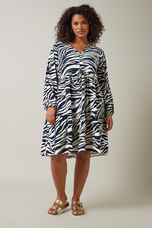 EVANS Plus Size Navy Blue Tiered Zebra Print Dress | Evans 2
