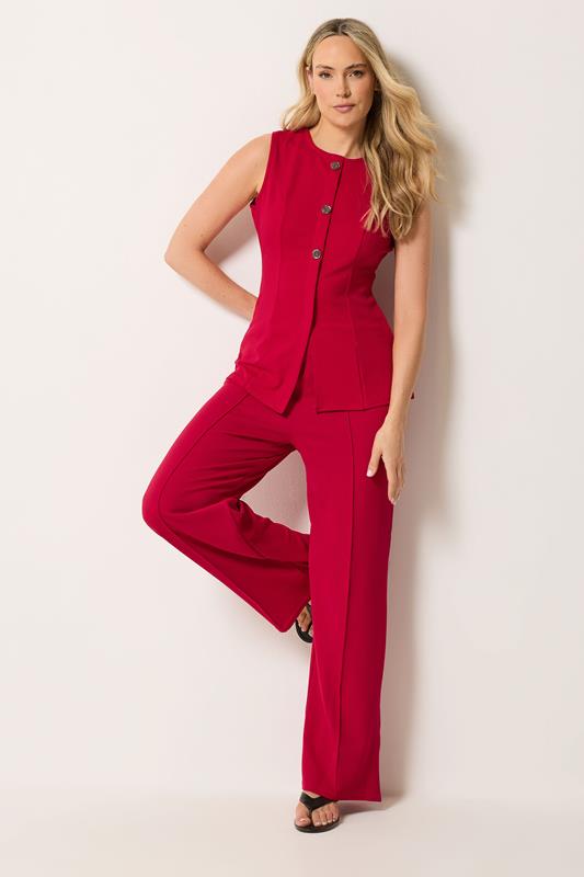  LTS Tall set felrood vest met textuur en broek met wijde pijpen