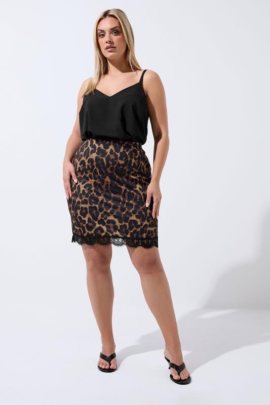 LIMITED COLLECTION Plus Size Black Leopard Print Mini Skirt | Yours Clothing 1