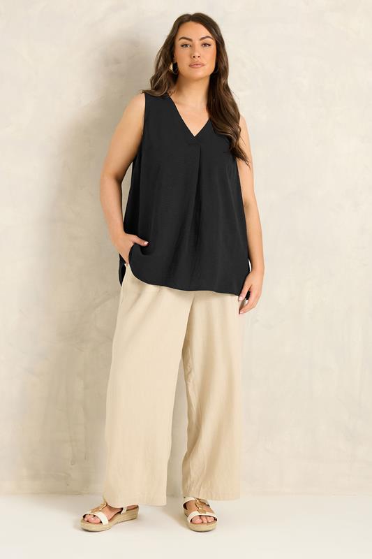 EVANS Curve Black Pleat Swing Vest Top | Evans 1