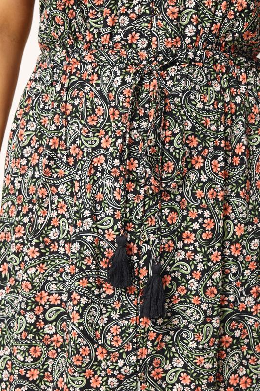 YOURS Plus Size Black Ditsy Floral Border Detail Dress | Yours Clothing 5