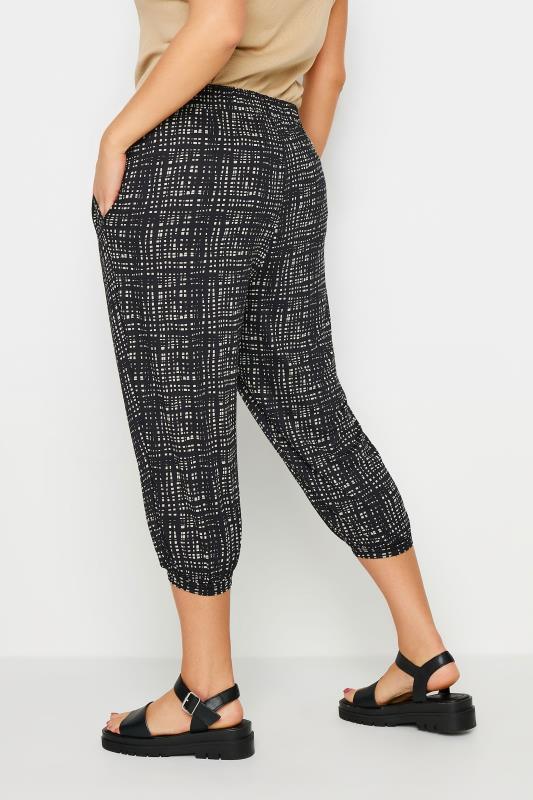 YOURS Plus Size Black Cropped Stripe Print Harem Joggers | Yours Clothing 3
