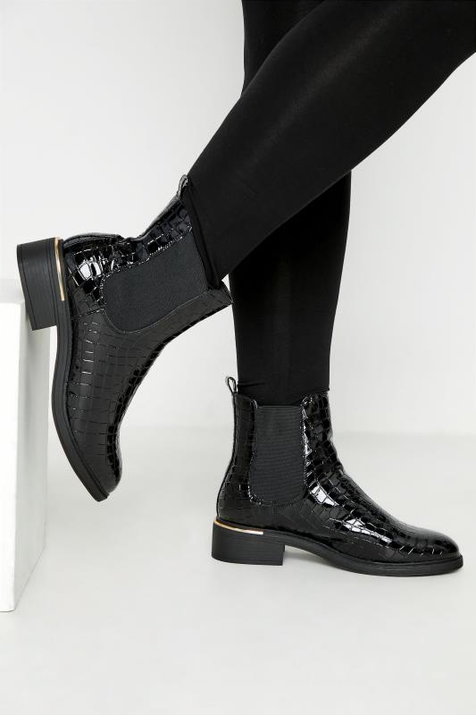 LIMITED COLLECTION Black Leather Look Heeled Chelsea Boots In Wide Fit_M.jpg