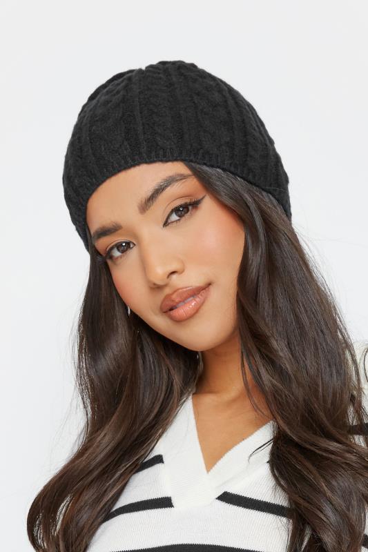 Black Cable Beanie Hat 2