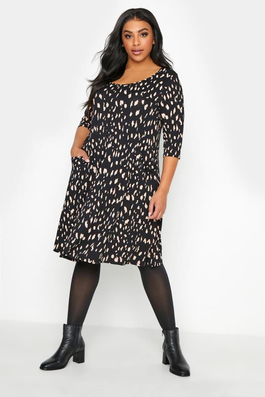 Black Dalmatian Print Drape Pocket Dress_A.jpg