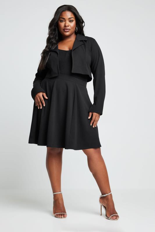 YOURS Plus Size Black Pleated Skirt | Yours Clothing 1