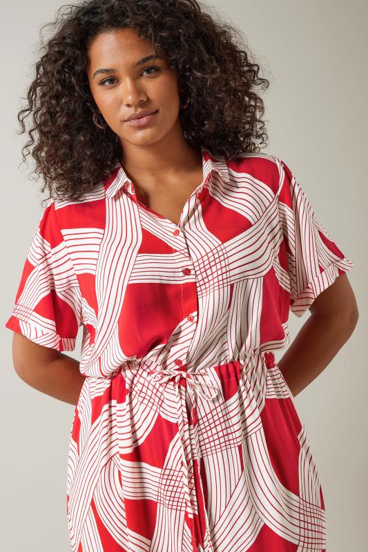 EVANS Plus Size Red Linear Print Midi Dress | Evans 4