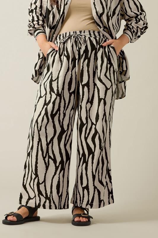 EVANS Plus Size Set Natural Brown Abstract Linen Shirt & Trouser | Evans 6
