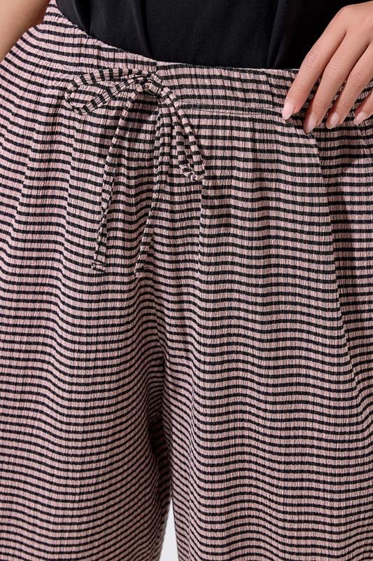 LIMITED COLLECTION Plus Size Pink Gingham Crinkle Wide Leg Trousers | Yours Clothing 4