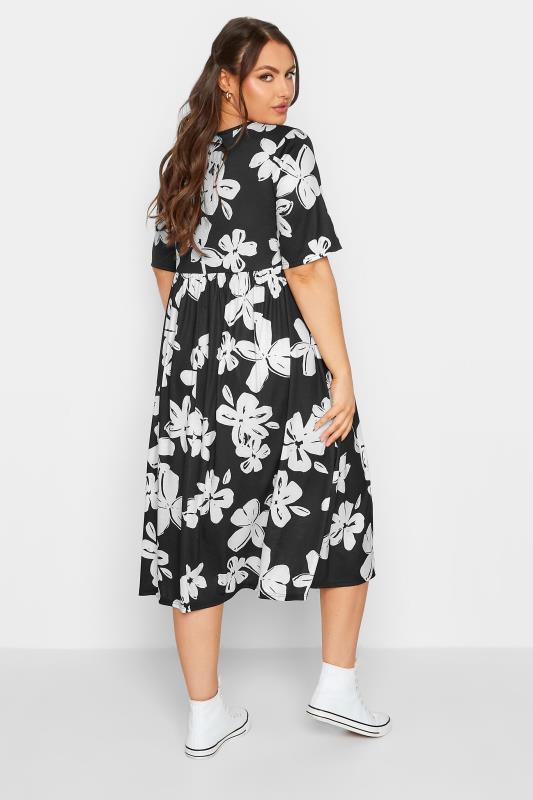 LIMITED COLLECTION Plus Size Curve Black Floral Print Midaxi Smock Dress | Yours Clothing 3
