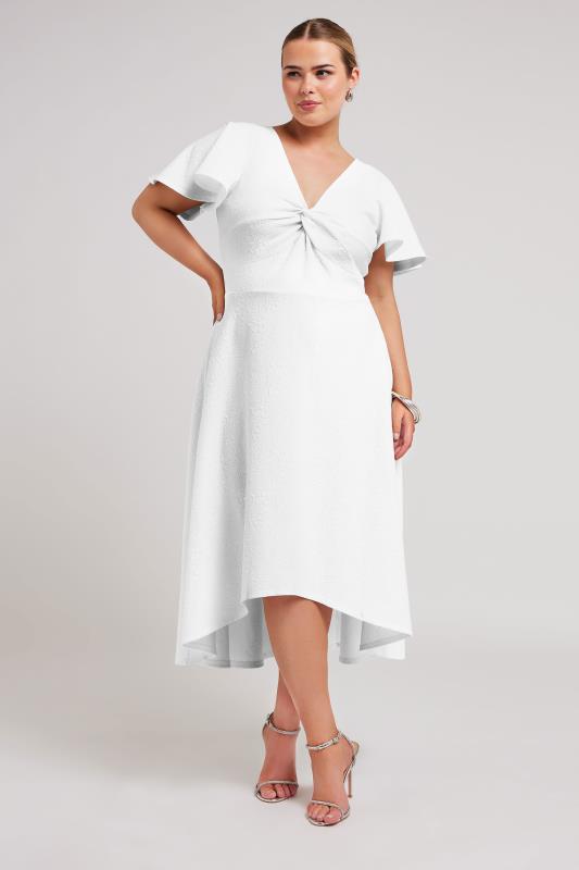 YOURS LONDON Plus Size White Dipped Hemline Jacquard Dress | Yours Clothing 3