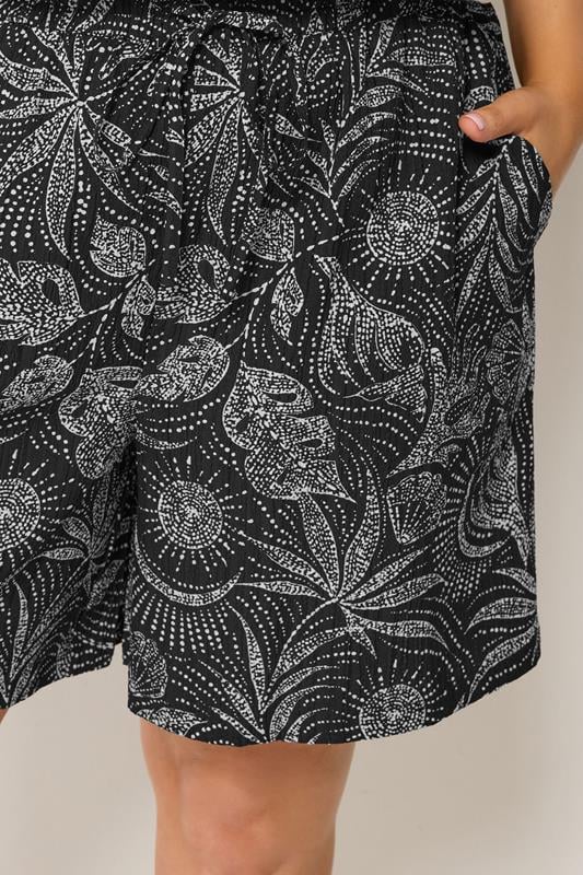 YOURS Plus Size Black Mixed Summer Print Crinkle Shorts | Yours Clothing 4