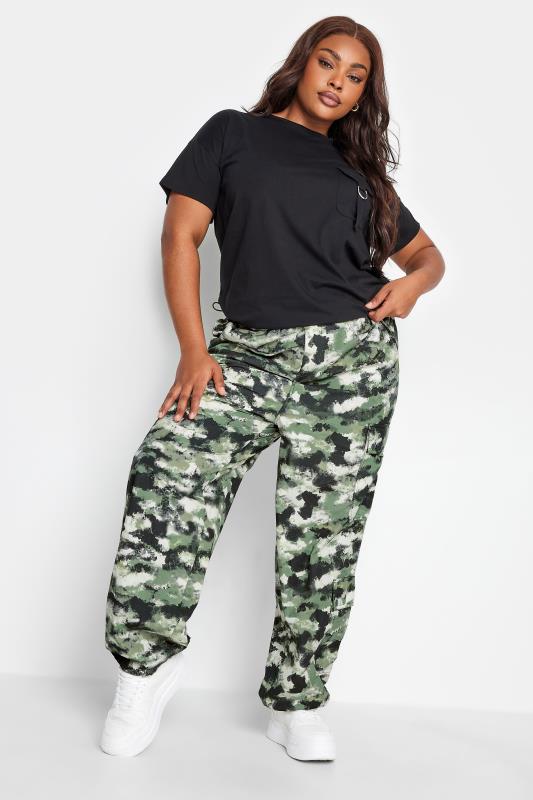 LIMITED COLLECTION Plus Size Green Smudged Camo Print Cargo Trousers
