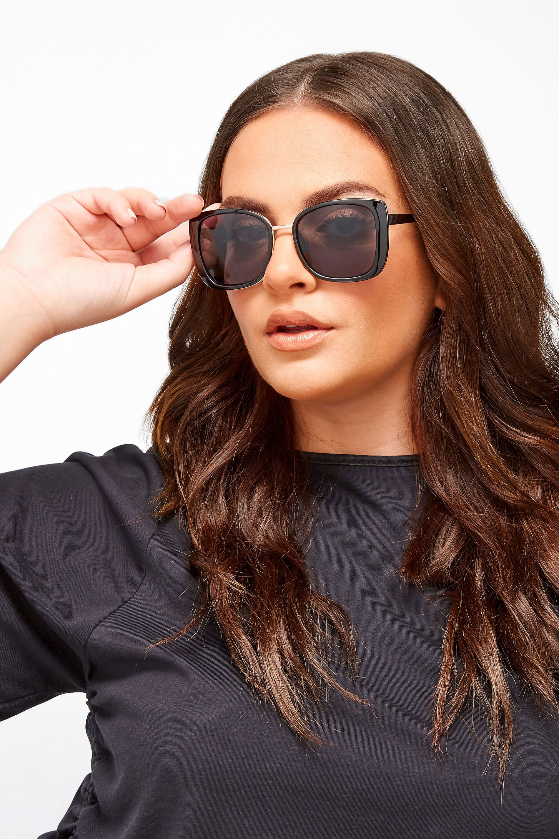 Black Chunky Oversized Sunglasses | Yours Clothing