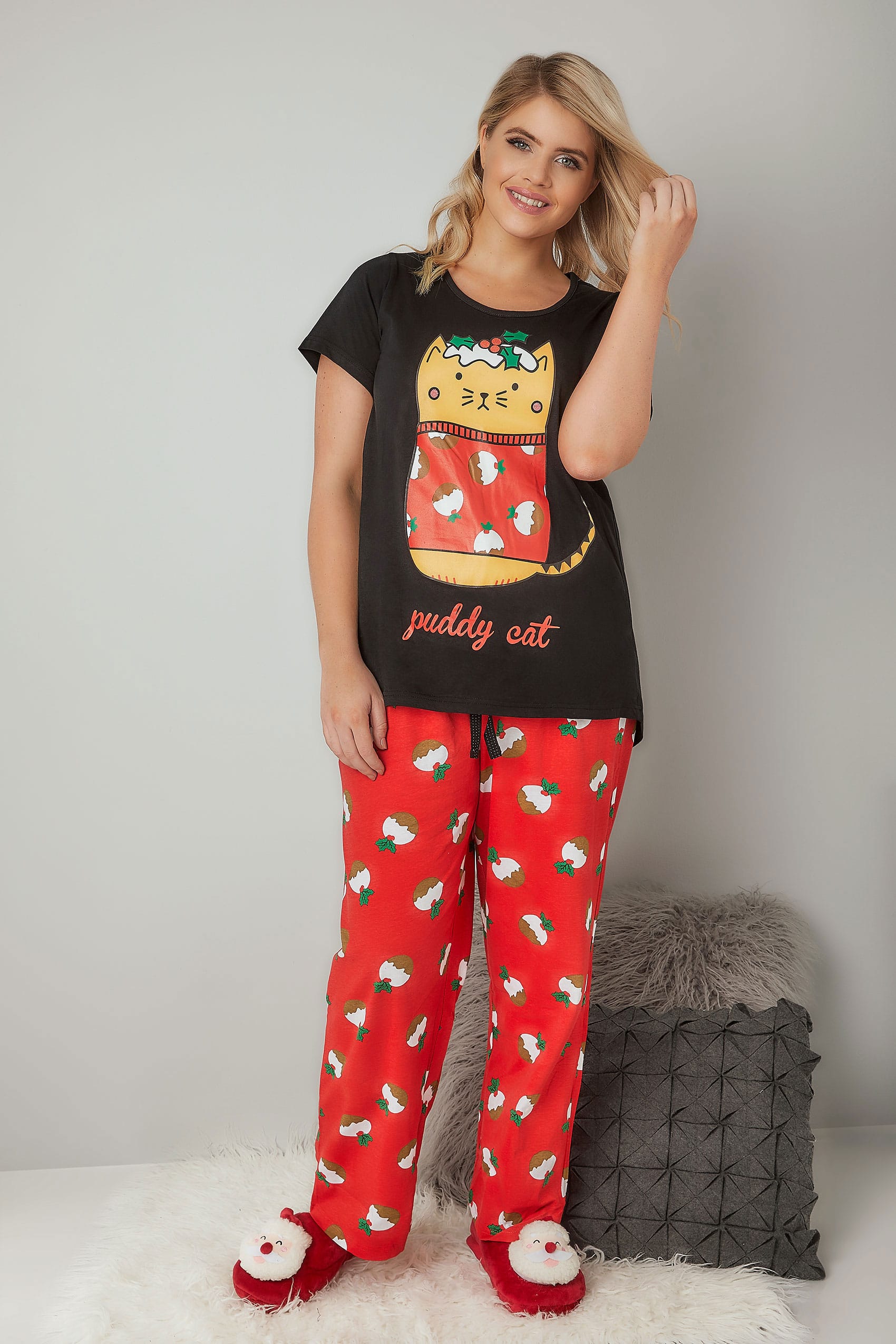 Black & Red 'Puddy Cat' Christmas Pudding Print Pyjama Set, Plus size ...