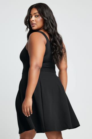 YOURS Plus Size Black Pleated Skirt | Yours Clothing