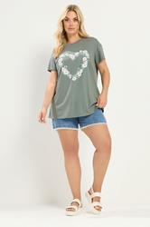 YOURS Plus Size Green Daisy Heart T-Shirt | Yours Clothing 1