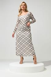 YOURS LONDON Plus Size Ivory White & Brown Check Top | Yours Clothing 3