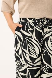 YOURS Plus Size Black Abstract Floral Cropped Trousers | Yours Clothing 4