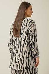 EVANS Plus Size Set Natural Brown Abstract Linen Shirt & Trouser | Evans 2