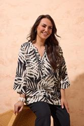 EVANS Plus Size Black Mono Palm Print Top | Evans 3