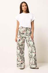 PixieGirl Petite Women's Cream Floral Wide Leg Jeans | PixieGirl 3