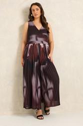 EVANS Plus Size Dark Red Abstract Print Pleated Jumpsuit | Evans 3