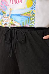 YOURS Plus Size Black Textured Shorts | Yours Clothing 4